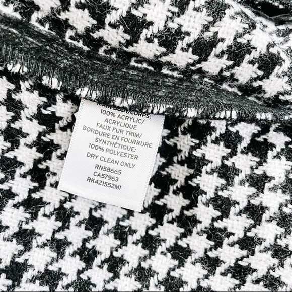 Susina Plaid Shacket   - Picture 7 of 11